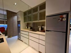 RV Suites (D10), Apartment #449604791